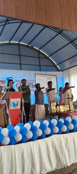 പ്രമാണം:23004 പ്രവേശനോത്സവം 12.jpg