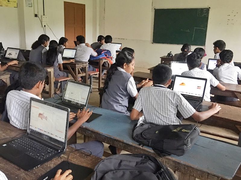 പ്രമാണം:28012 LK A&G3.jpeg