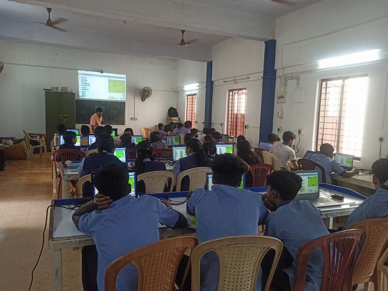 പ്രമാണം:36026lk school cmmp1.resized.jpg