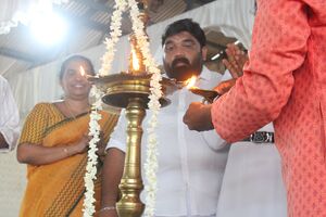 37044 praveshnolsavam lamplighiting 26.jpg