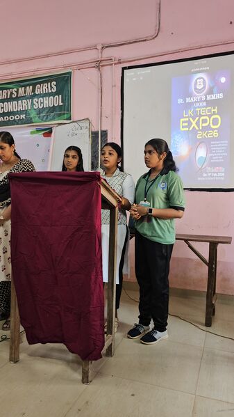 പ്രമാണം:38004 PRAYER.jpg