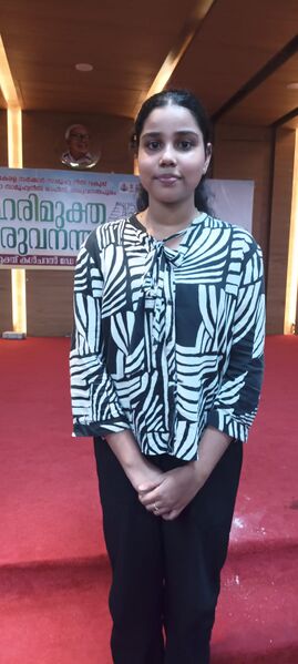 പ്രമാണം:42042 lahari fida.jpg