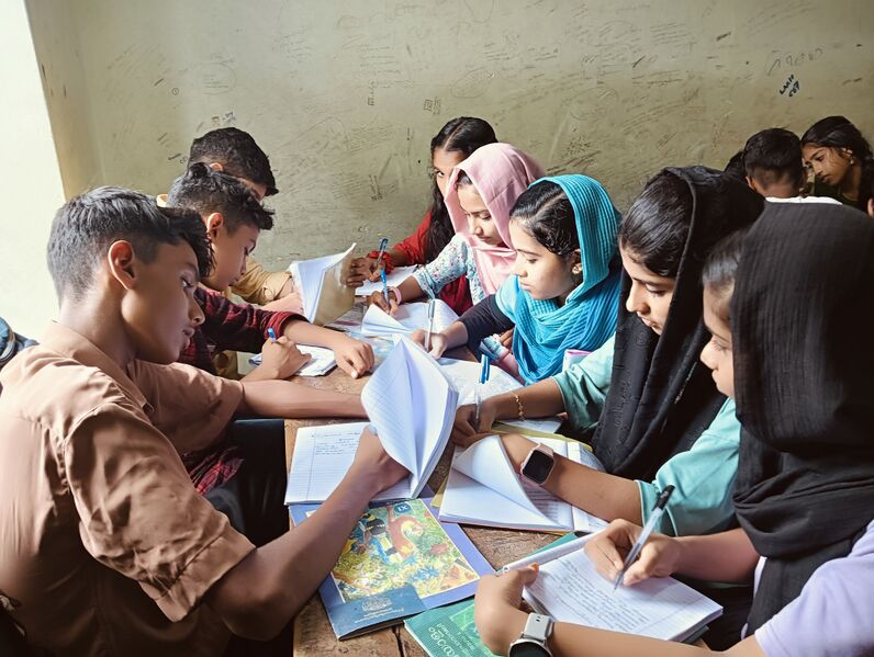 പ്രമാണം:42071 VAYANA DINAM.jpg