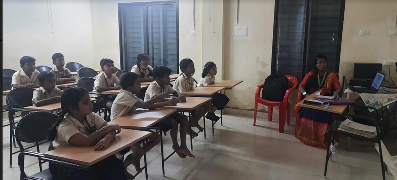 പ്രമാണം:42502-Hightec class.png