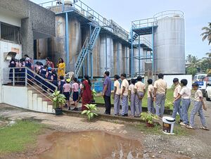 44243 Field trip25-1.jpg