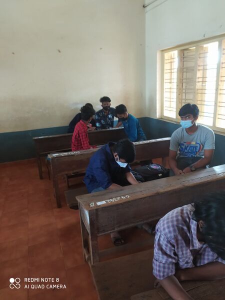 പ്രമാണം:BS21 EKM 25085 3.jpg