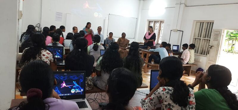 പ്രമാണം:LK SCHOOL CAMP 24-27.jpg