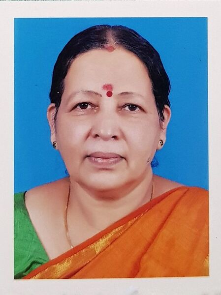 പ്രമാണം:SHYAMALA TEACHER GHS.jpg