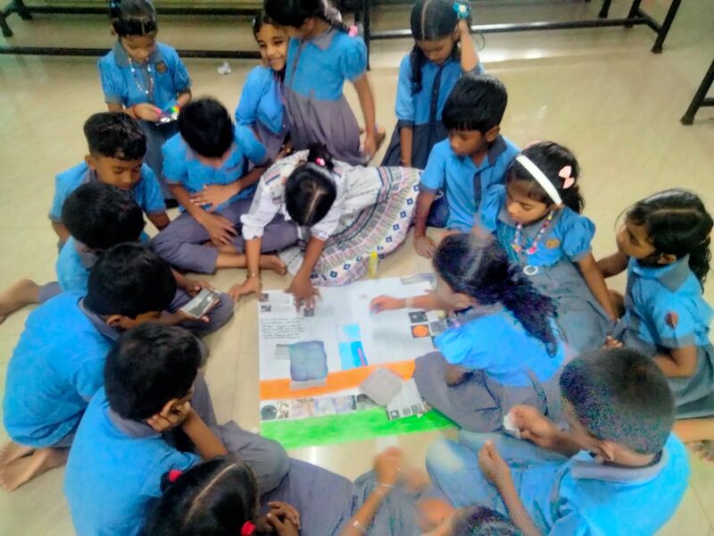 പ്രമാണം:19826 moonday7.jpeg