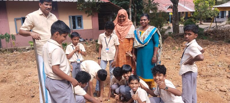 പ്രമാണം:29228 ka2.jpg