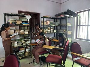 33207 hightech library.jpg