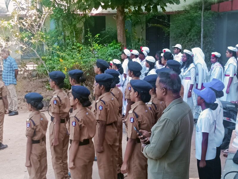 പ്രമാണം:42015-REPUBLIC DAY 2.jpeg