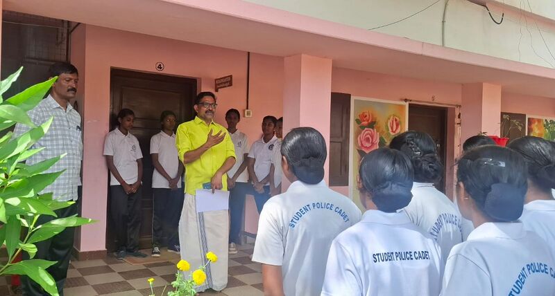 പ്രമാണം:42042 GANDHI JAYANTHI 1.jpg