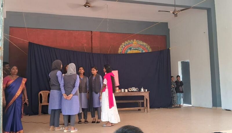 പ്രമാണം:42061 576.jpeg