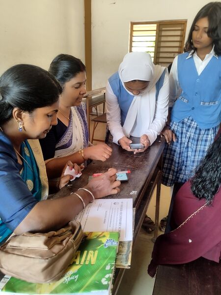 പ്രമാണം:Drcmlp-Mvhss Ariyallur-ai-1.jpg