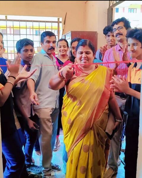 പ്രമാണം:Inaguration of Lab.jpg