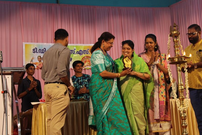 പ്രമാണം:35013 anual day 4.JPG