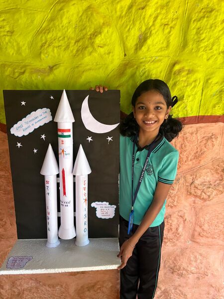 പ്രമാണം:Chadradinam1 42555.jpeg