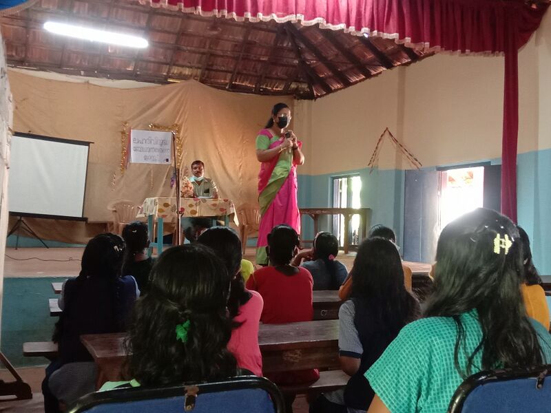 പ്രമാണം:SNTD22- TVM- 42252- 1.jpg