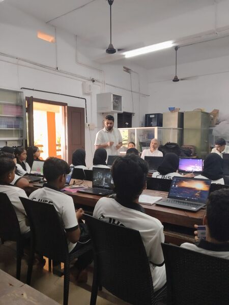 പ്രമാണം:11047 preliminary camp.jpg