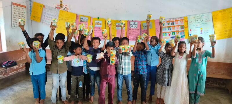 പ്രമാണം:11243-ferval party.jpg