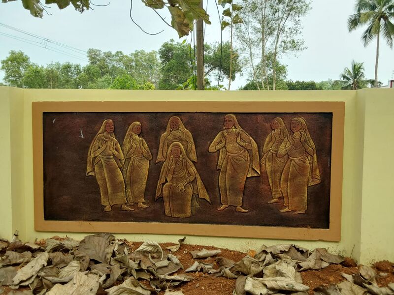 പ്രമാണം:12235 varnakkoodaram3.jpeg