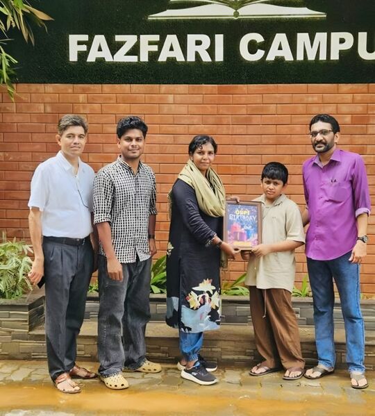 പ്രമാണം:18673 BIRTHDAY BLISS 25.jpg