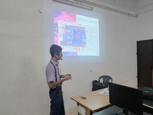 19501 LK ROBOTICS TRAINING3.jpg