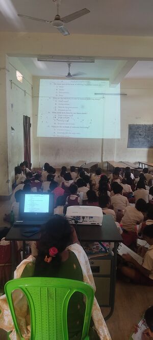 21348 hitech classroom.jpg