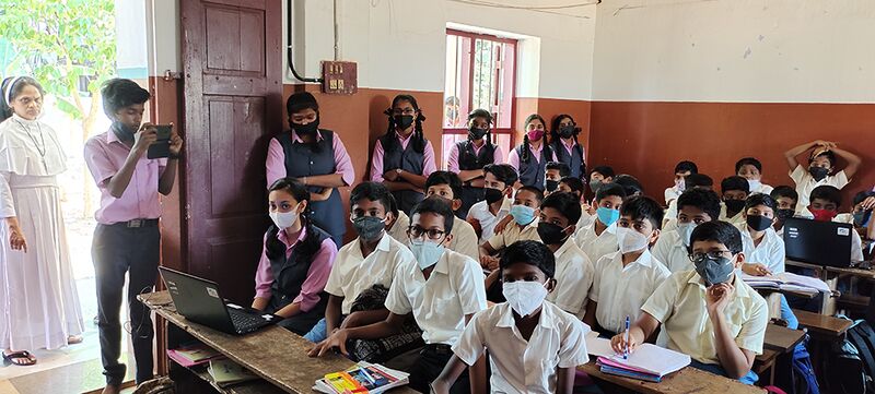 പ്രമാണം:25024 lka (3).jpg