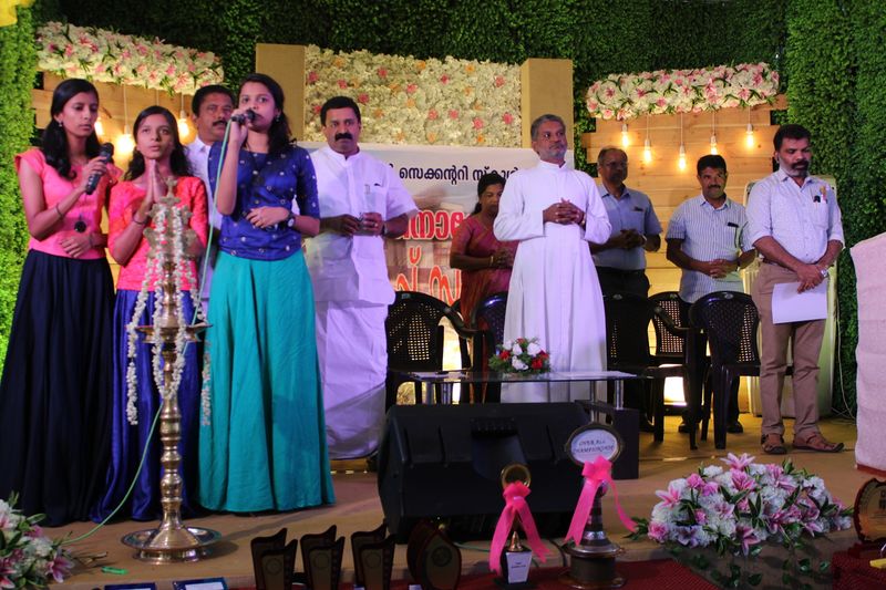 പ്രമാണം:28026 2027.JPG