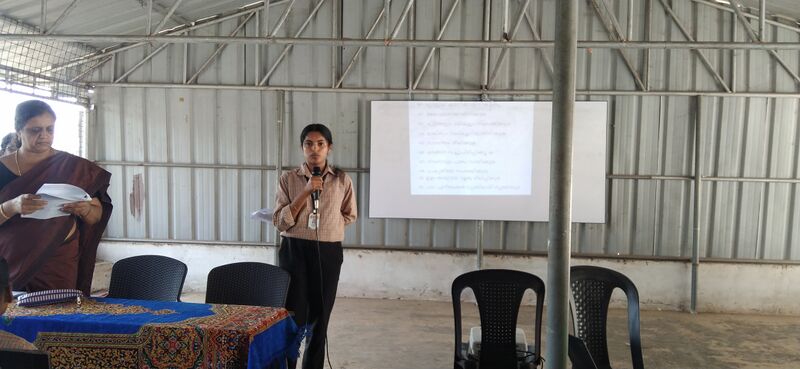 പ്രമാണം:34006 kuttikkoottam seminar.jpg