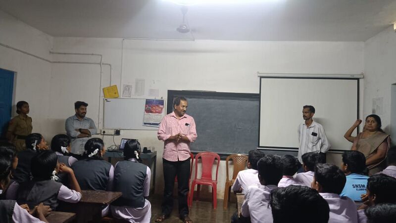 പ്രമാണം:41089 popoulation day 2.jpg