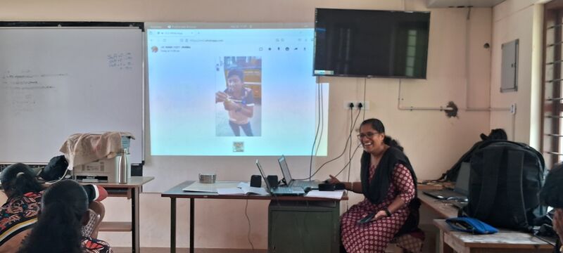 പ്രമാണം:44046 24CAMP28.jpg