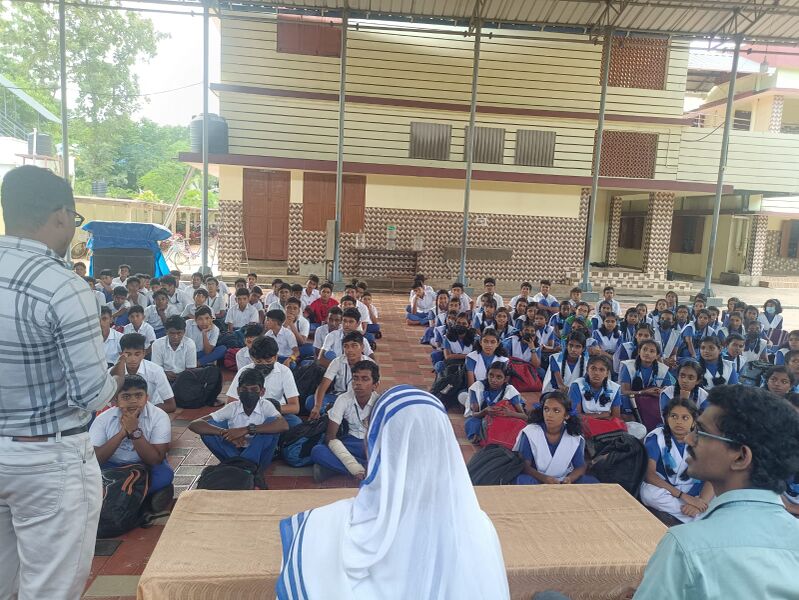 പ്രമാണം:Knowlwdgeclub 35052 237.jpeg