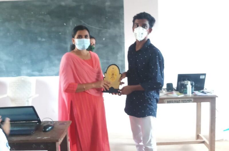 പ്രമാണം:LK unit camp 2022 5.jpg