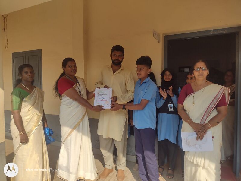 പ്രമാണം:11453 kerala8.jpeg