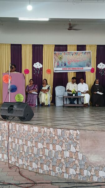 പ്രമാണം:26036 Pravesanolsavam.jpg