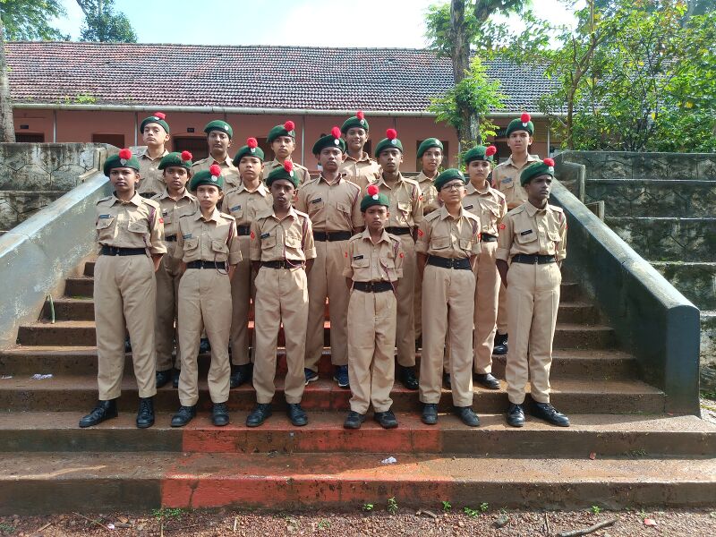 പ്രമാണം:38102- independence p3.jpg