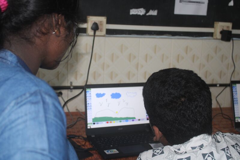 പ്രമാണം:43078 class for cwsn.JPG