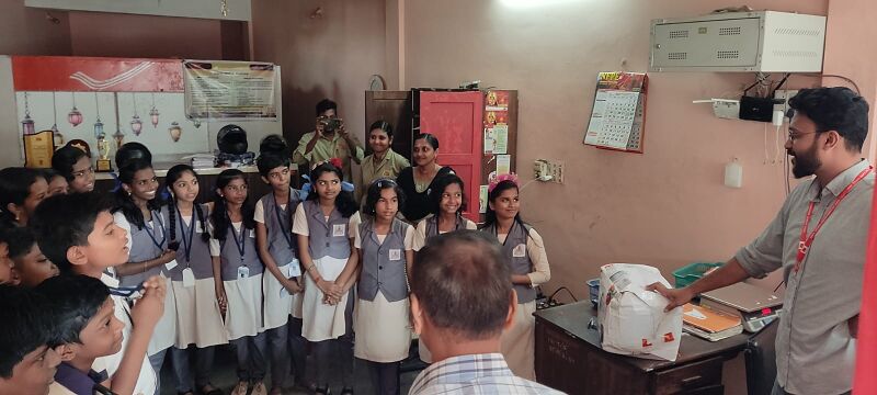 പ്രമാണം:44354 POSTAL DAY 3.jpg