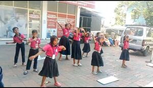 Love Plastic Flashmob1.jpg