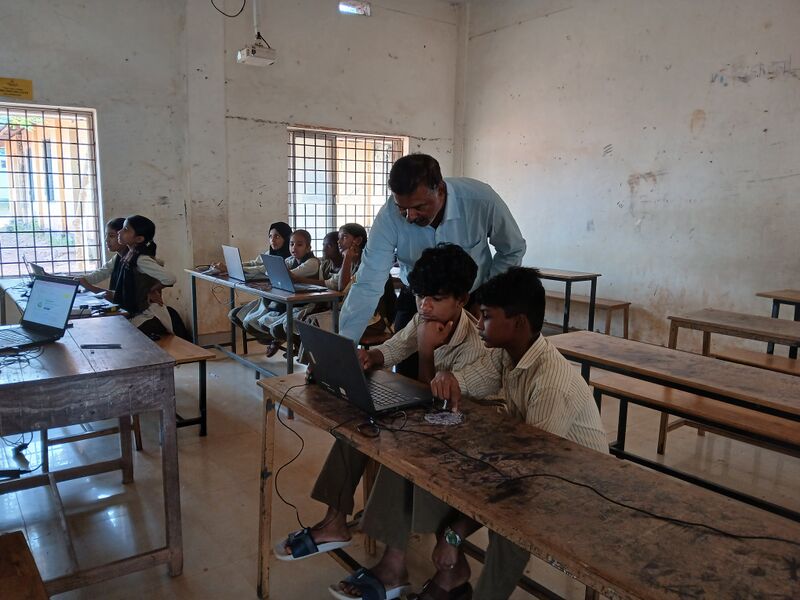 പ്രമാണം:14243 Schoolwiki Training 2026 03.jpg