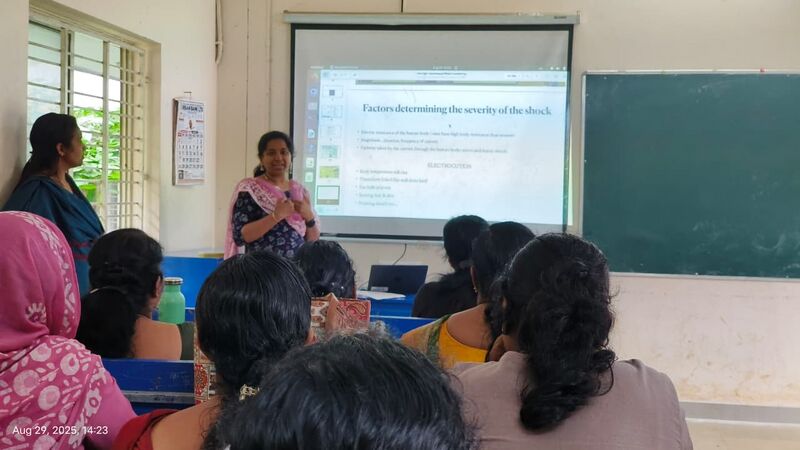 പ്രമാണം:1508 MOTIVATION.jpg