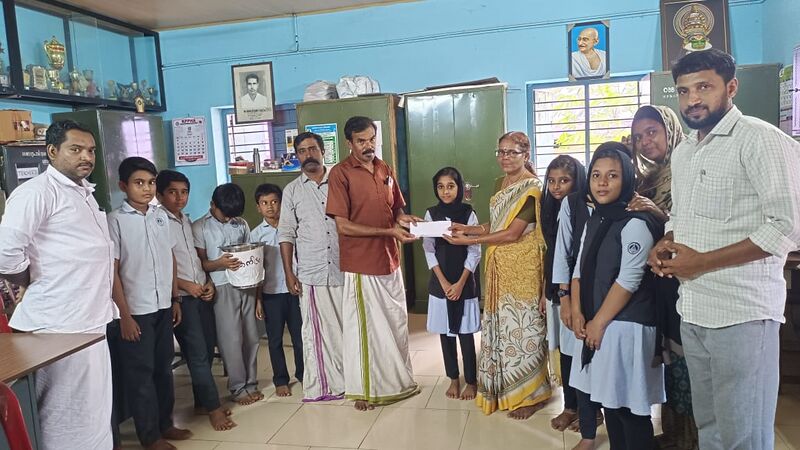 പ്രമാണം:18677 dec25.jpg