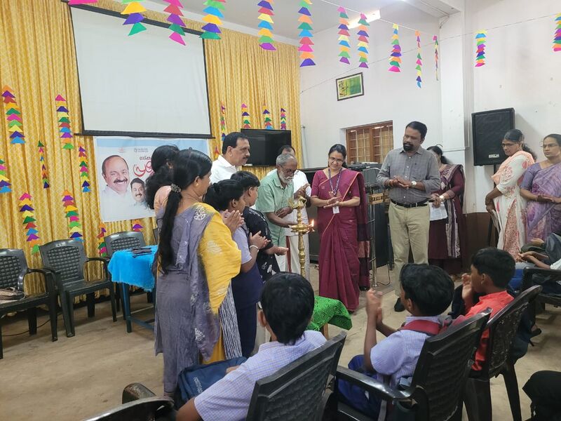 പ്രമാണം:23028 lbsm pravesanolsavam 2026.jpg