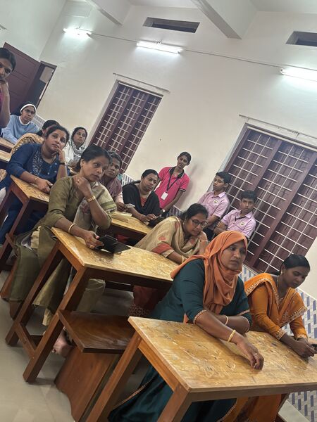 പ്രമാണം:28040 LK AI training-1 26-02-26.jpeg