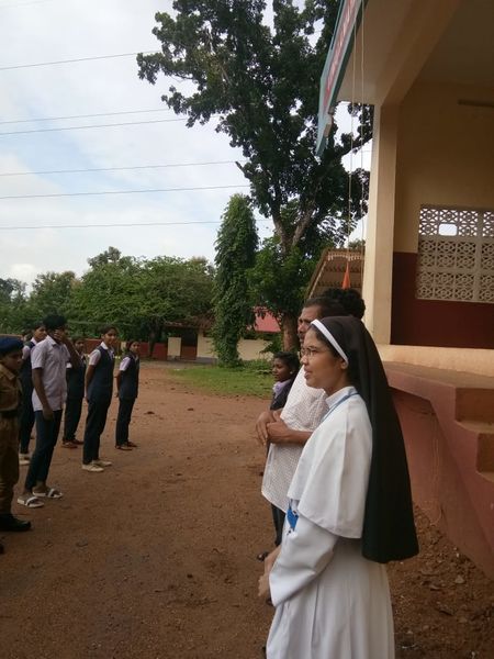 പ്രമാണം:28040 ind.jpg