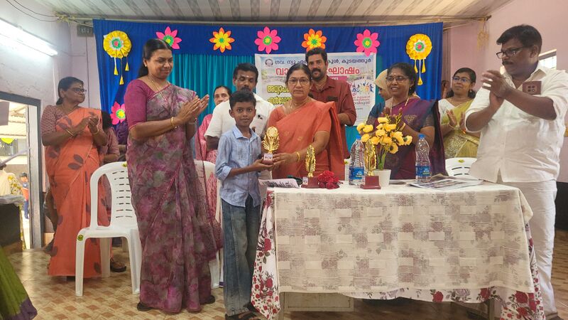 പ്രമാണം:29228 ava6.jpg