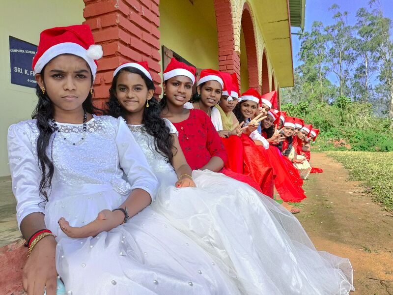 പ്രമാണം:30039 xmas6.jpeg
